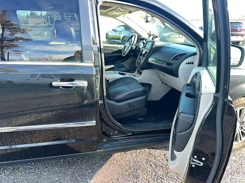 2C4RC1CG6ER205154 2014 CHRYSLER MINIVAN-4