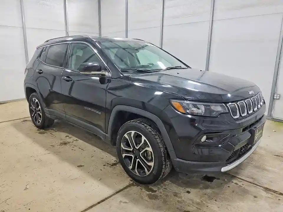 3C4NJDCB5NT101083 2022 JEEP COMPASS-3