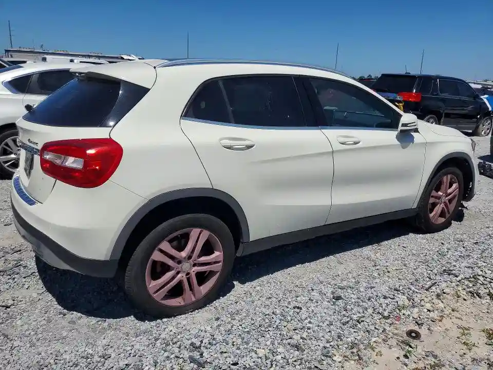 WDCTG4GB1HJ284987 2017 MERCEDES-BENZ GLA-CLASS-2