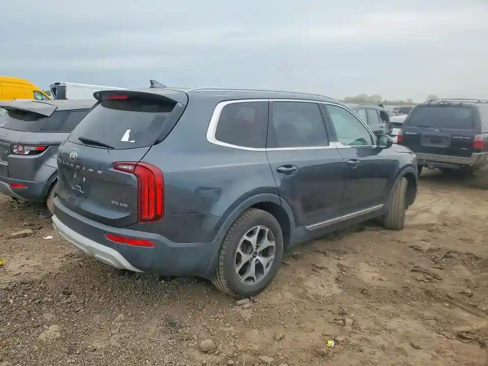 5XYP3DHC3LG013755 2020 KIA TELLURIDE-2