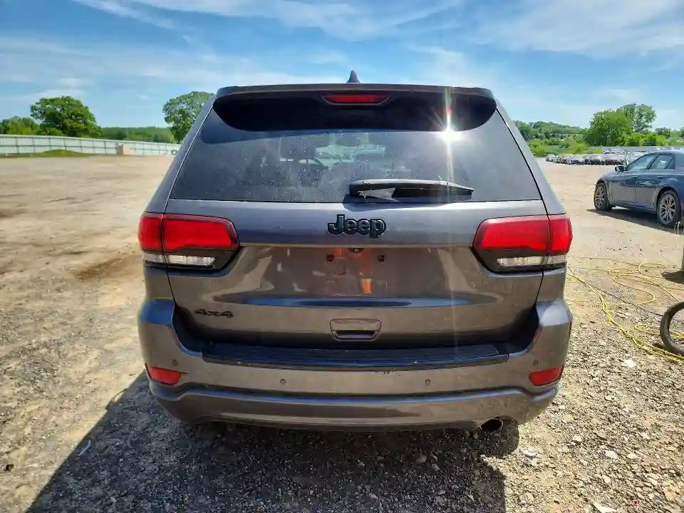 1C4RJFAGXHC866267 2017 JEEP CHEROKEE-5