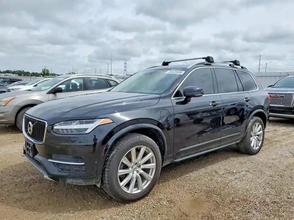 2016 VOLVO XC90