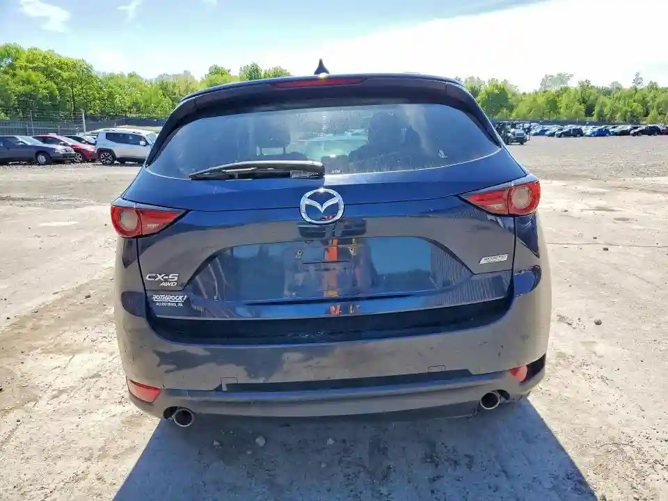 JM3KFBDM6J0342402 2018 MAZDA CX-5-5