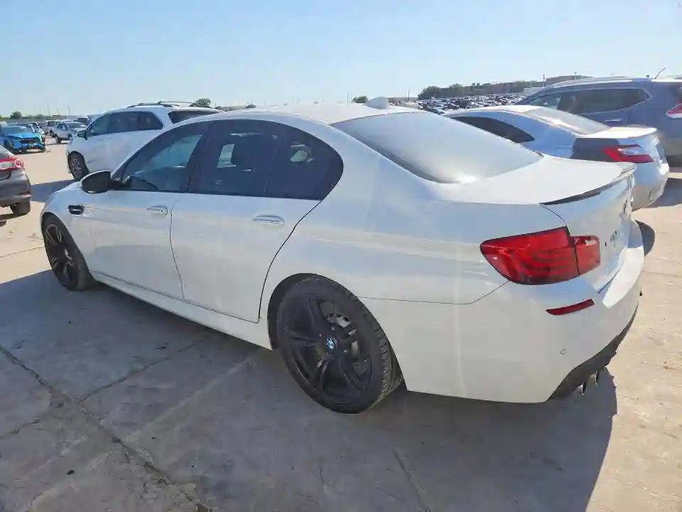 WBSFV9C53DC772996 2013 BMW M5-1