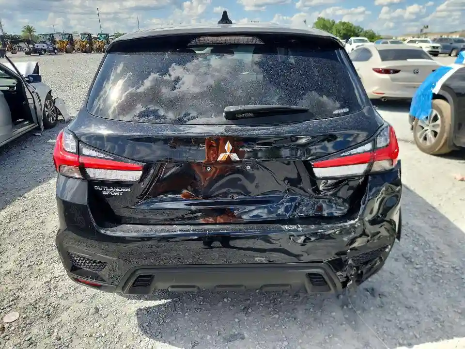 JA4ARUAU1SU001280 2025 MITSUBISHI OUTLANDER-5