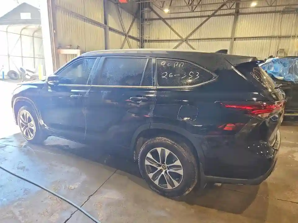 5TDKBRCHXSS677274 2025 TOYOTA HIGHLANDER-1