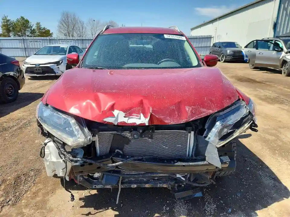 5N1AT2MT5GC870097 2016 NISSAN ROGUE-4