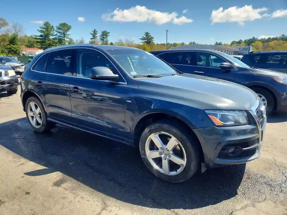 WA1DKAFP5BA096401 2011 AUDI Q5-3