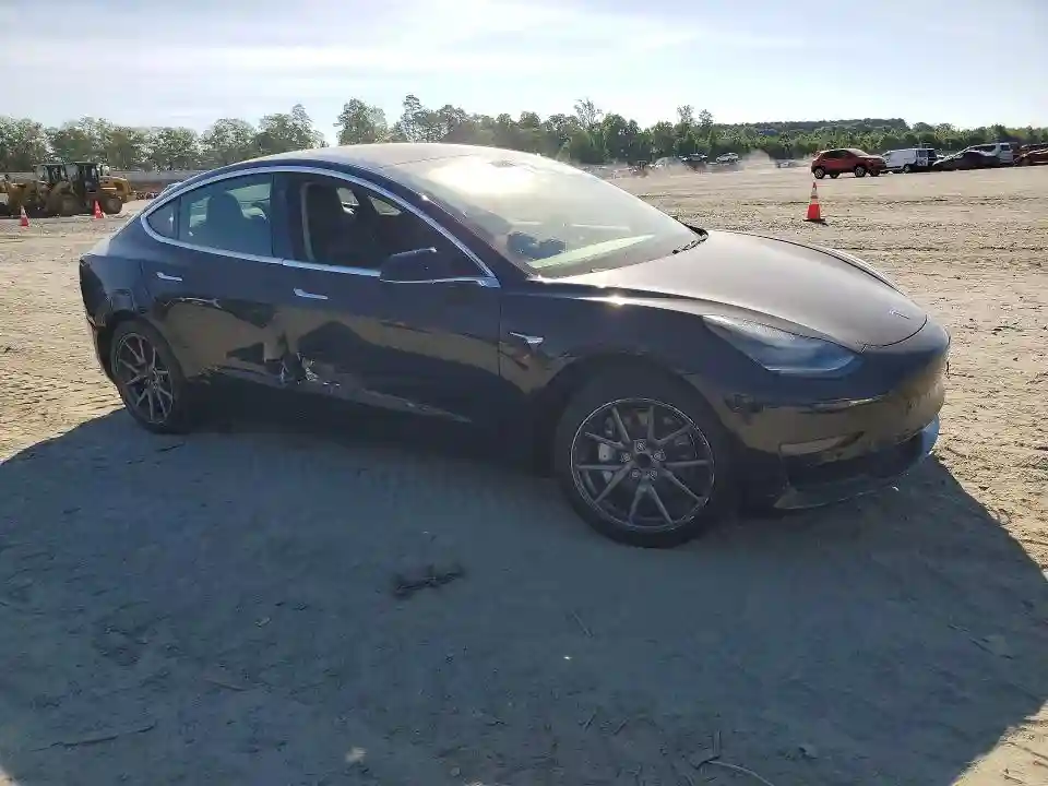 5YJ3E1EA4KF410603 2019 TESLA MODEL 3-3