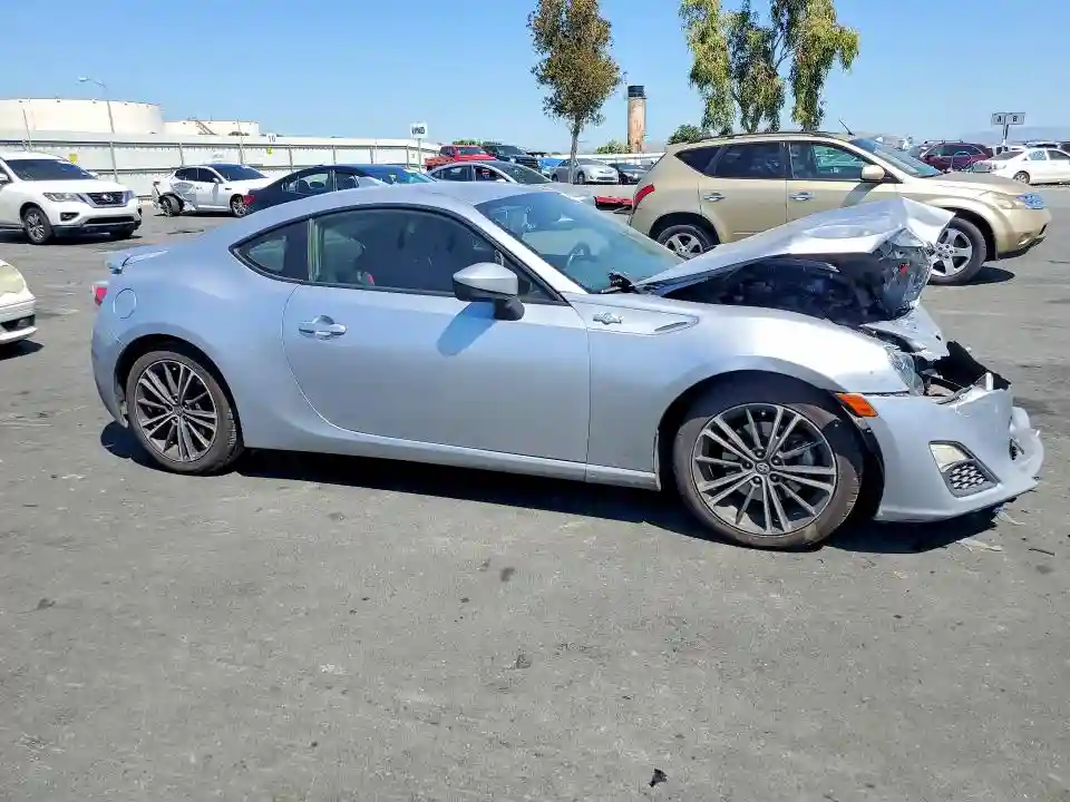 JF1ZNAA15F9713105 2015 SCION FRS-3