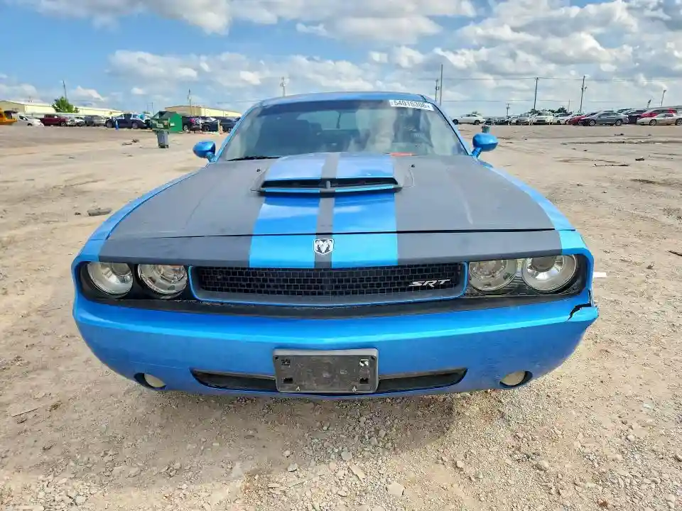 2B3CJ7DW8AH137073 2010 DODGE CHALLENGER-4