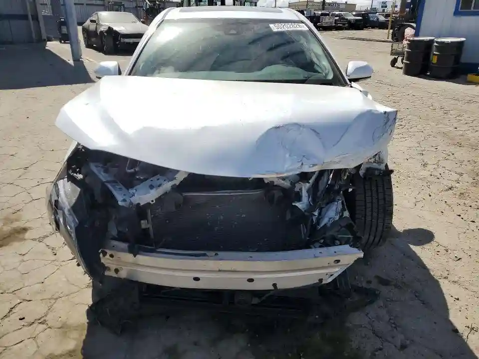 4T1K31AK2MU551899 2021 TOYOTA CAMRY-4
