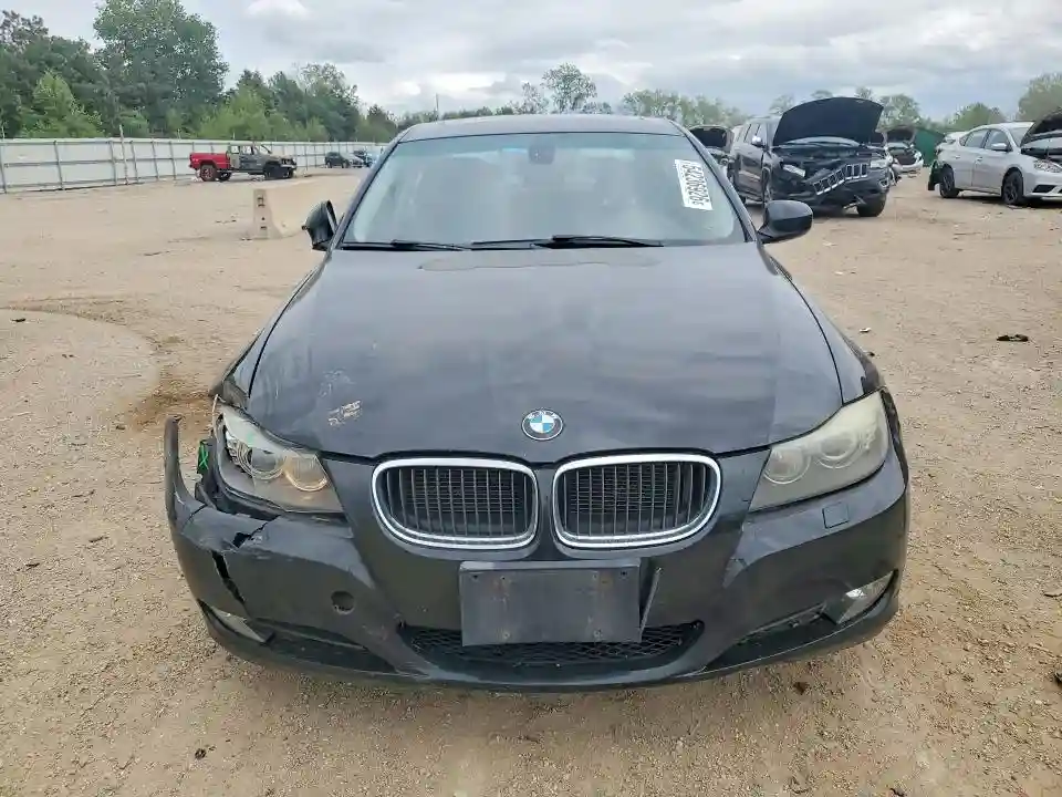 WBAPK7C52BA971598 2011 BMW 3 SERIES-4