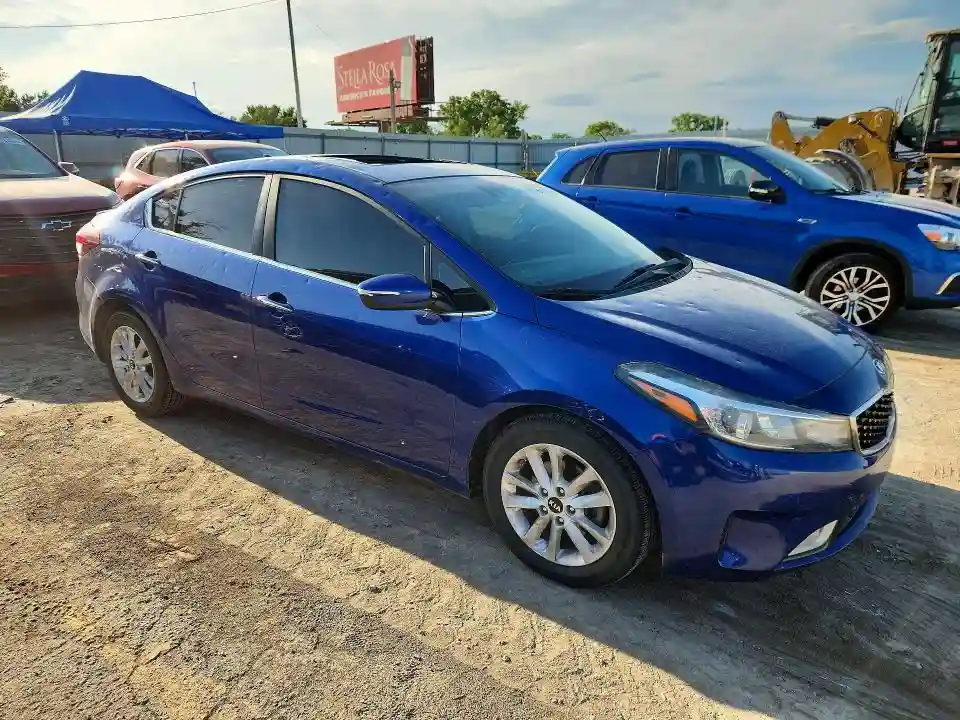 3KPFL4A74HE057650 2017 KIA FORTE-3