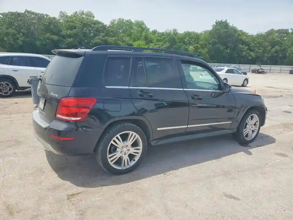 WDCGG8JB0FG355527 2015 MERCEDES-BENZ GLK-CLASS-2