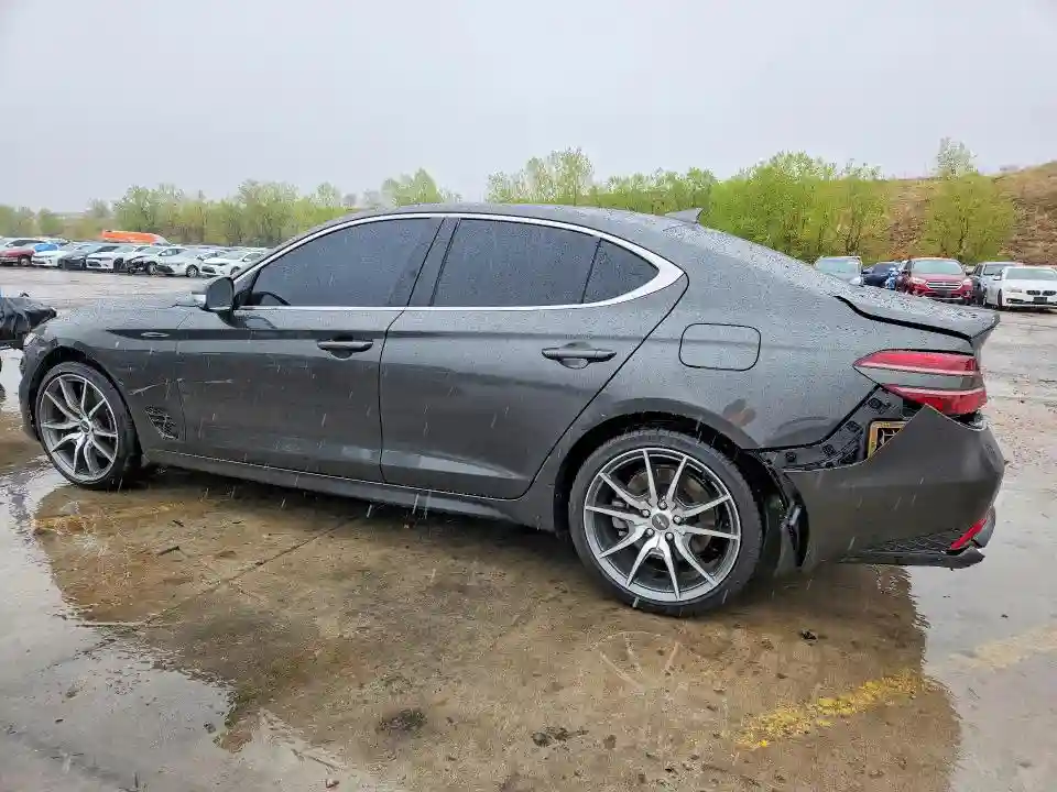 KMTG54TE6PU114975 2023 GENESIS G70-1