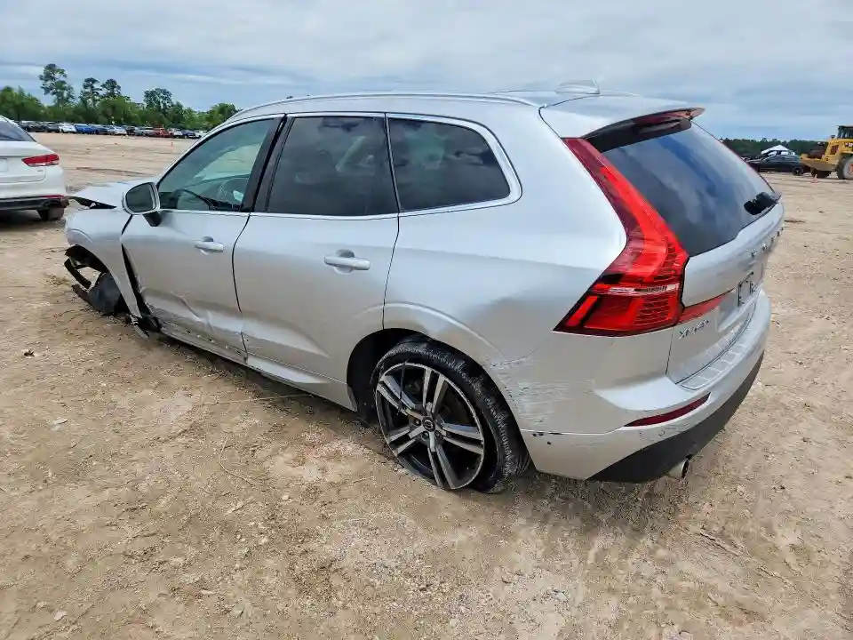 YV4A22RK9M1700725 2021 VOLVO XC60-1