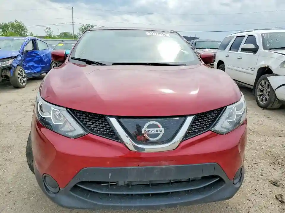 JN1BJ1CR1KW318850 2019 NISSAN ROGUE-4