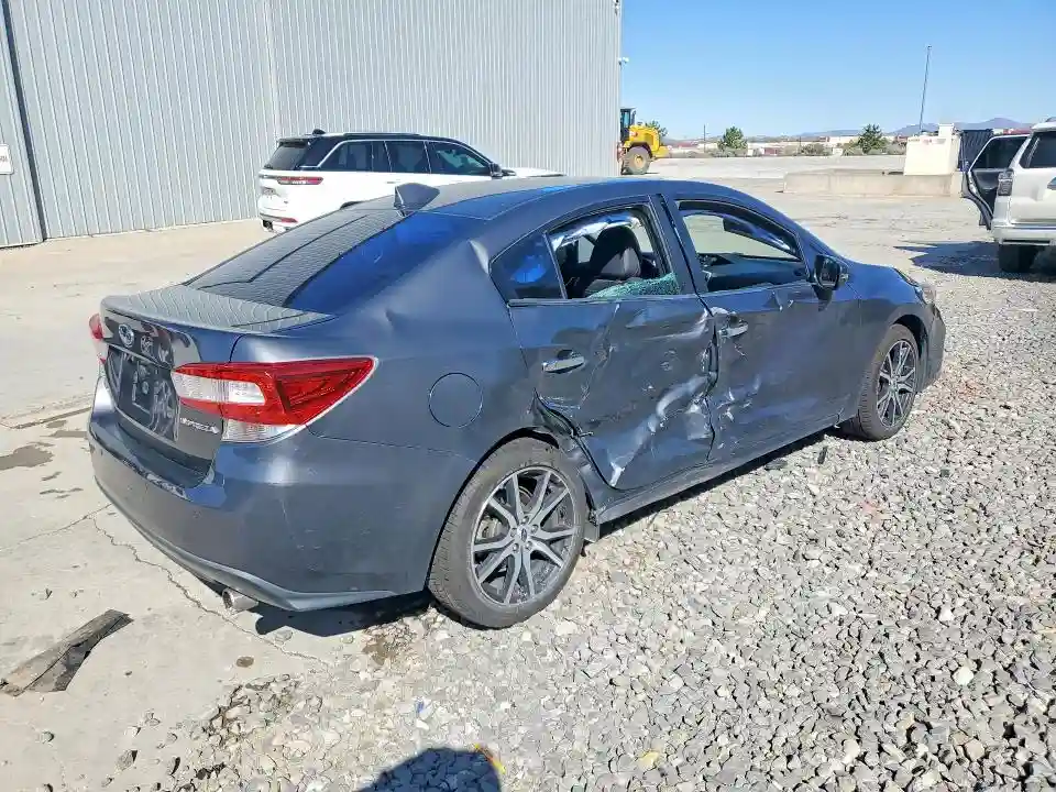 4S3GKAU66J3620624 2018 SUBARU IMPREZA-2