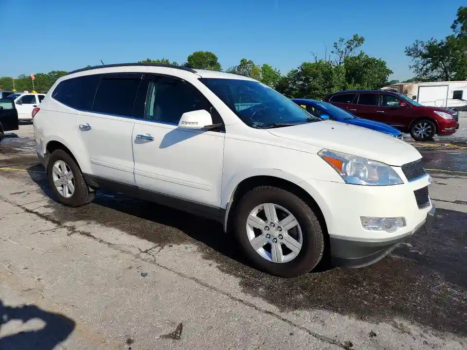1GNKVGED4BJ124792 2011 CHEVROLET TRAVERSE-3
