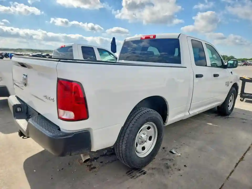 1C6RR7FT5LS159359 2020 RAM 1500-2