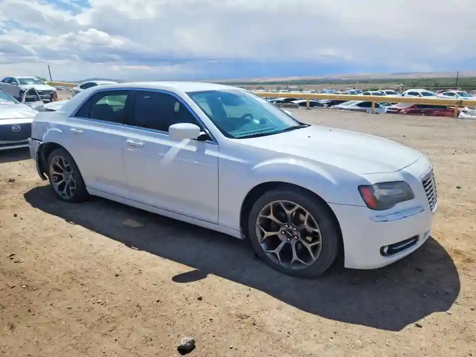 2C3CCABG1CH157271 2012 CHRYSLER 300-3