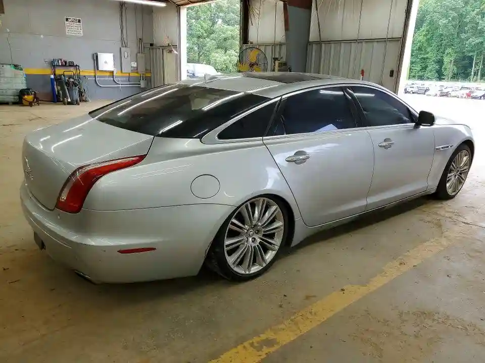 SAJWA2GE0DMV46026 2013 JAGUAR XJ-2