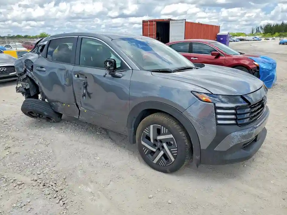 3N8AP6CA1SL366096 2025 NISSAN KICKS-3