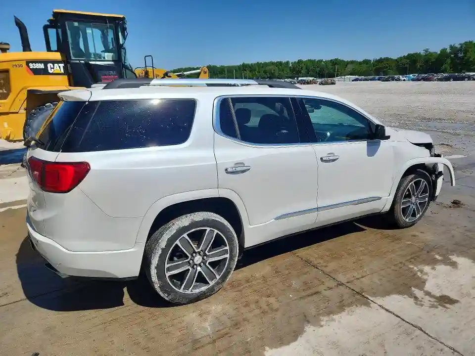 1GKKNPLSXHZ301919 2017 GMC ACADIA DEN-2