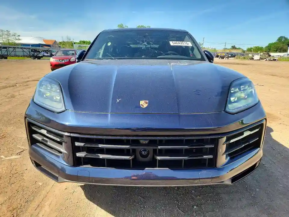 WP1AL2AY2SDA19526 2025 PORSCHE CAYENNE-4