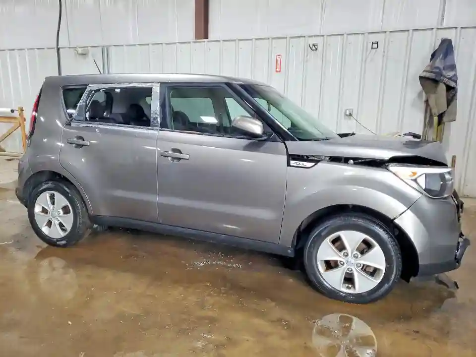 KNDJN2A26G7400910 2016 KIA SOUL BASE-3