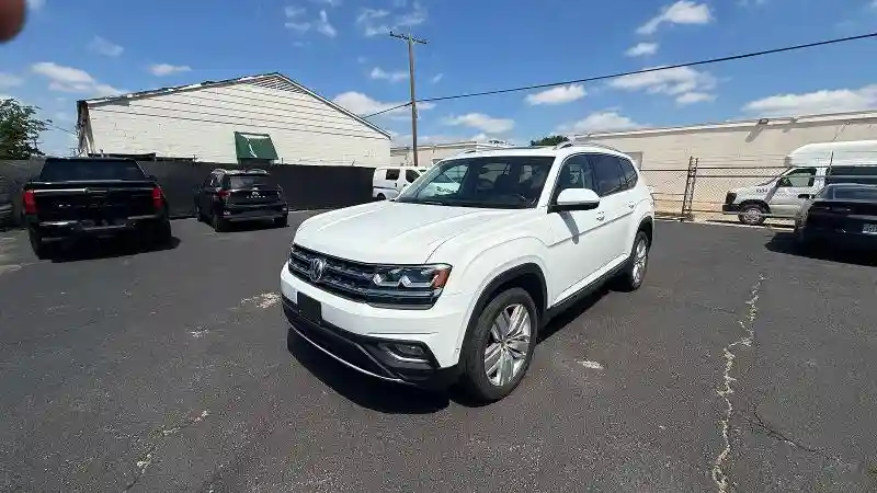 1V2NR2CA3KC521144 2019 VOLKSWAGEN ATLAS-1