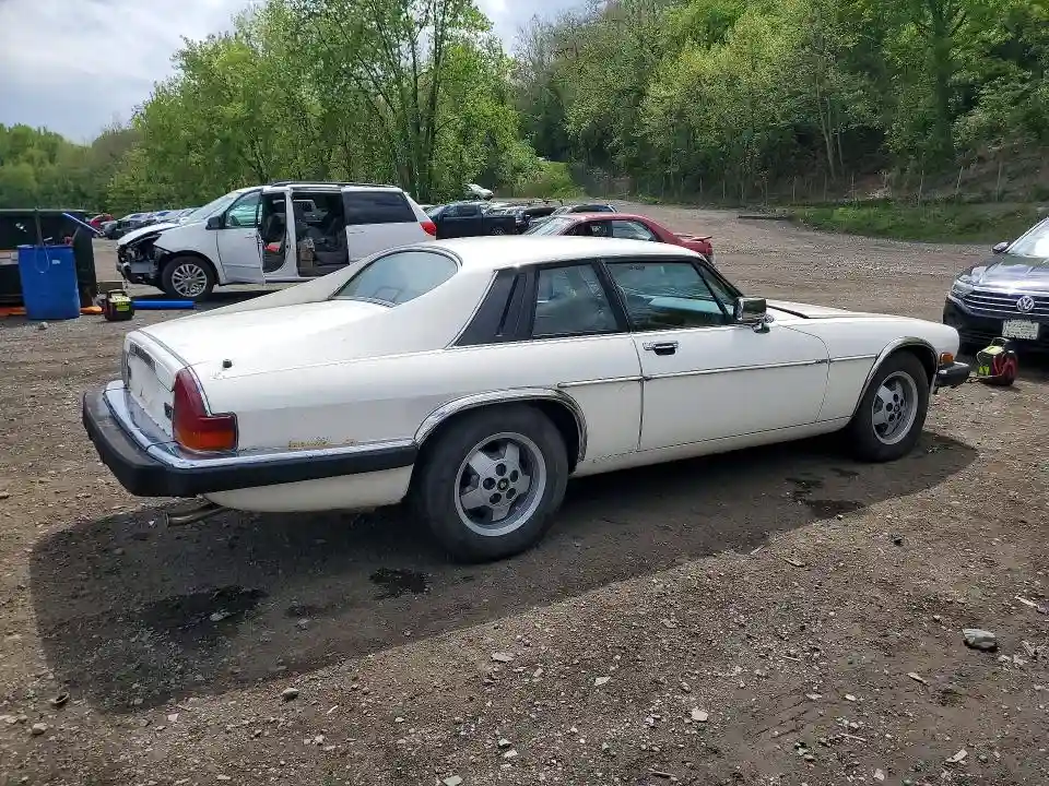SAJNV5843GC133258 1986 JAGUAR XJS-2