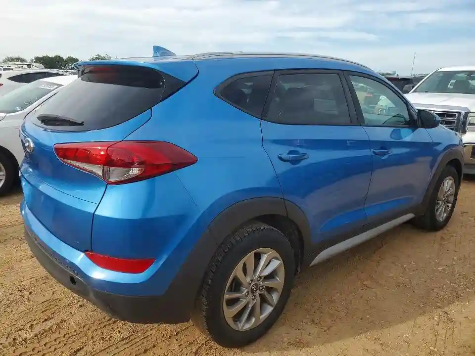 KM8J33A49JU704024 2018 HYUNDAI TUCSON-2