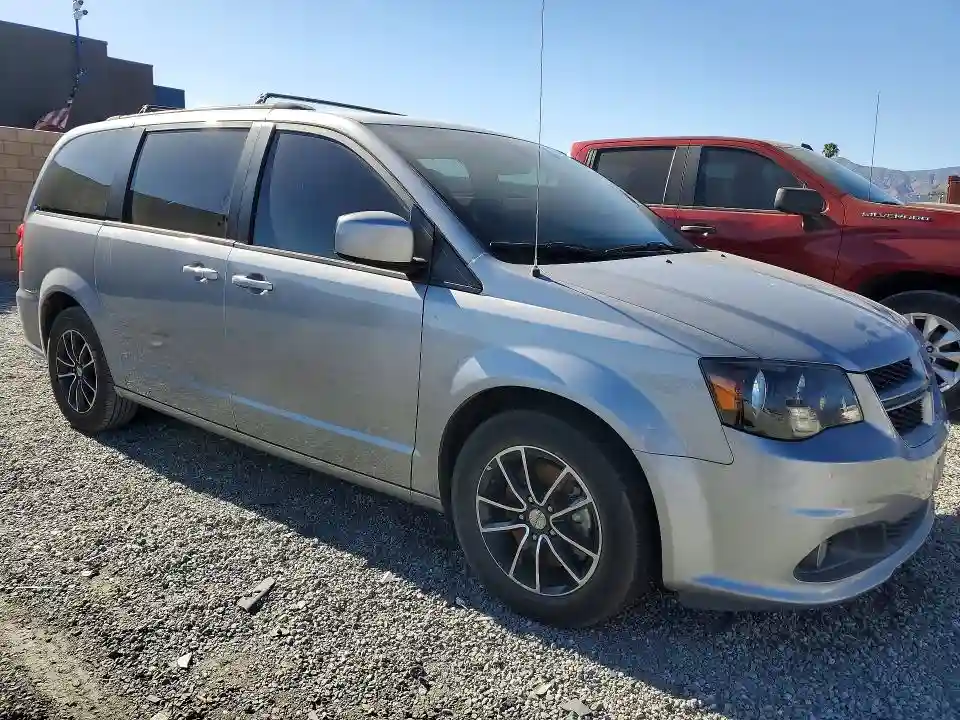 2C4RDGEG0JR282979 2018 DODGE CARAVAN-3