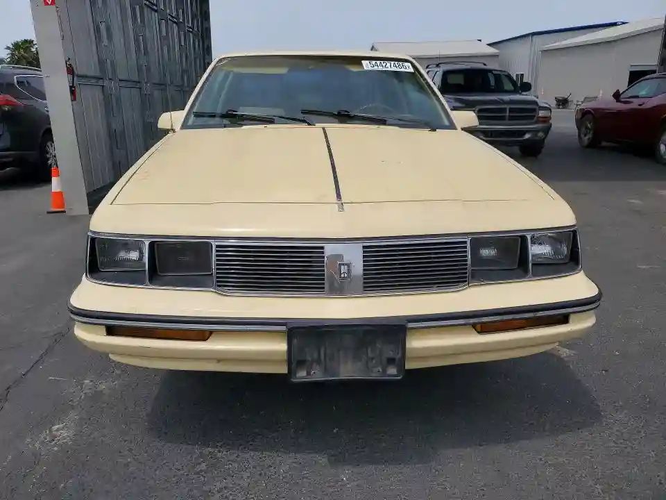1G3AJ11W1HD310155 1987 OLDSMOBILE CUTLASS-4