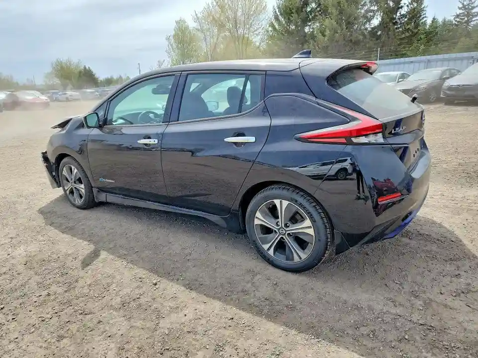 1N4AZ1CP8JC316082 2018 NISSAN LEAF-1