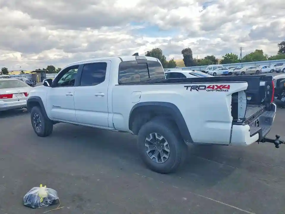 3TMDZ5BN9HM023198 2017 TOYOTA TACOMA-1