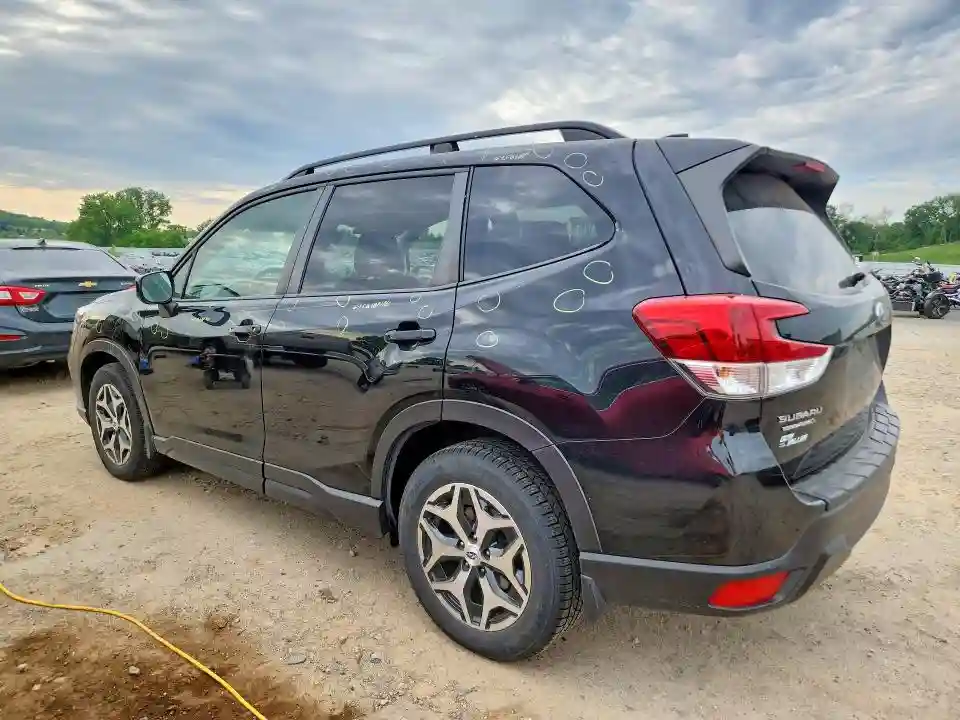 JF2SKAEC4KH470680 2019 SUBARU FORESTER-1