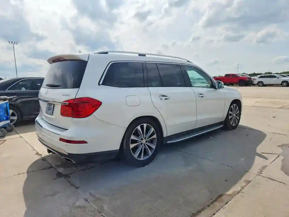 4JGDF6EE3FA495770 2015 MERCEDES-BENZ GL-CLASS-2
