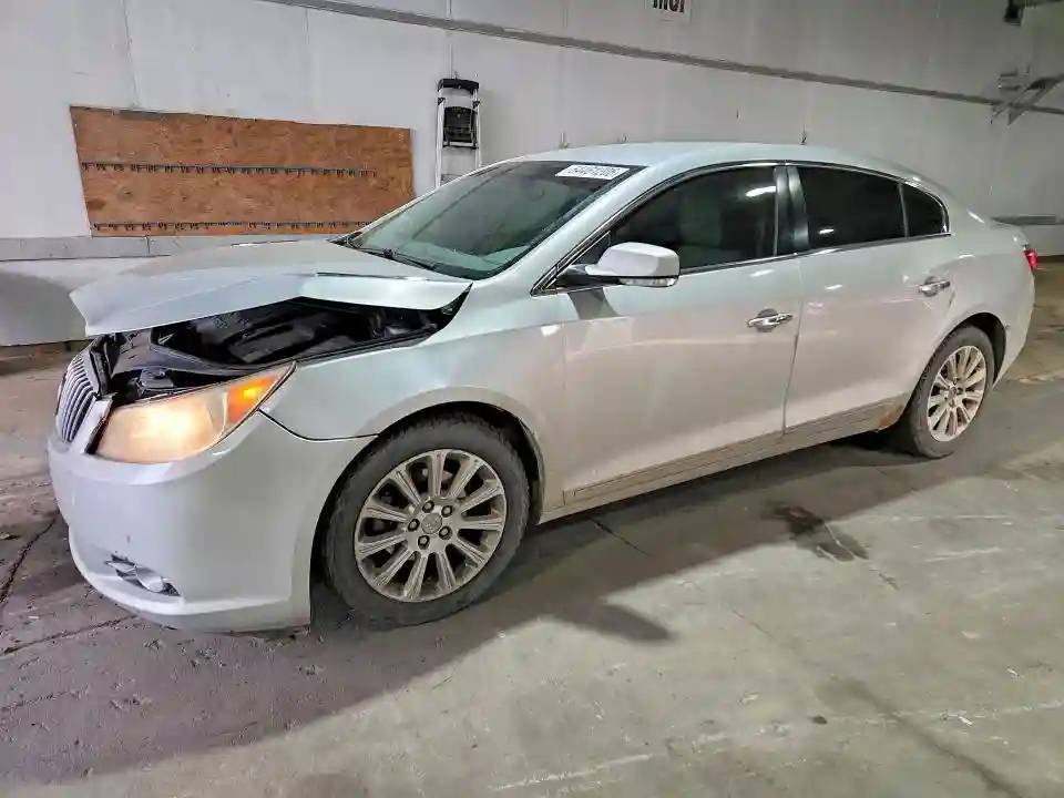 1G4GC5E39DF303623 2013 BUICK LACROSSE-0