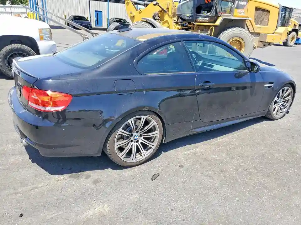 WBSWD9C5XAP363241 2010 BMW M3-2