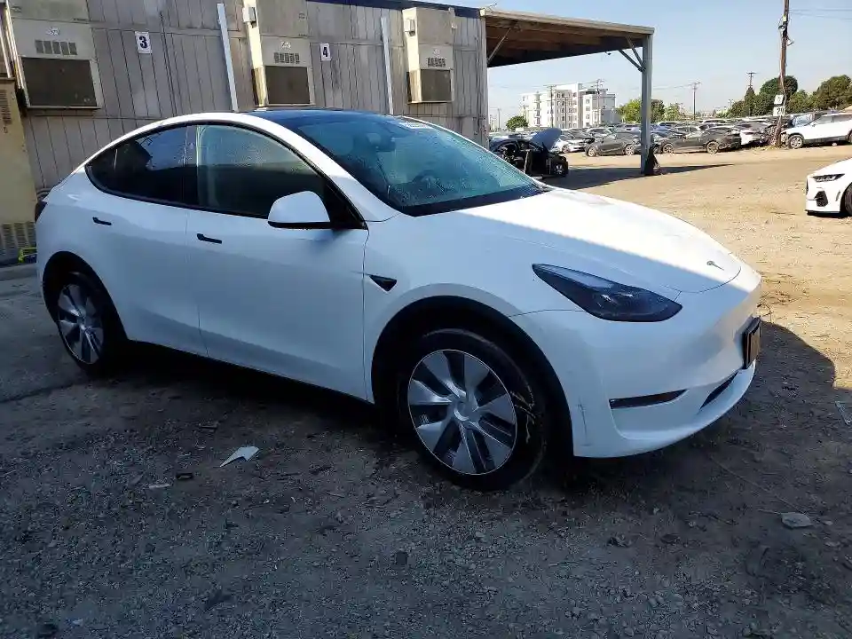 7SAYGDEE5PF866981 2023 TESLA MODEL Y-3