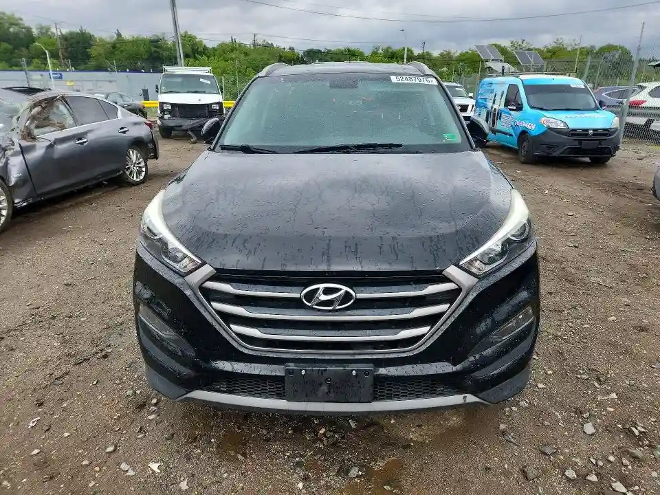 KM8J3CA22GU121723 2016 HYUNDAI TUCSON-4