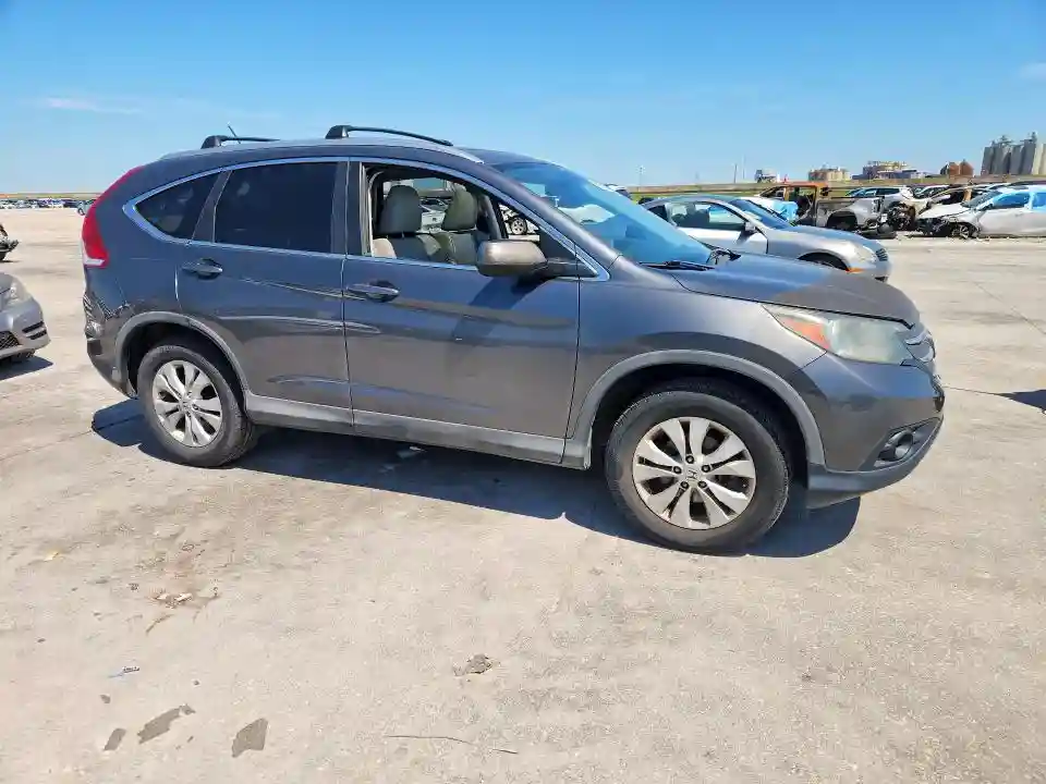 2HKRM4H70DH658057 2013 HONDA CRV-3