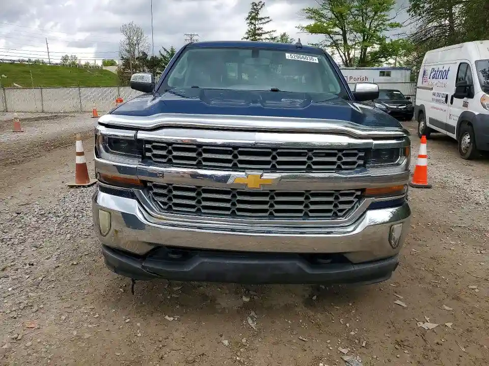 1GCVKREC2JZ247847 2018 CHEVROLET SILVERADO-4