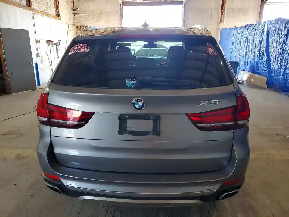 5UXKT0C50J0W02064 2018 BMW X5-5