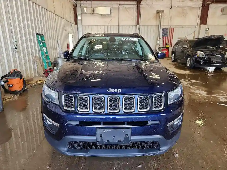 3C4NJDBB9LT145294 2020 JEEP COMPASS-4