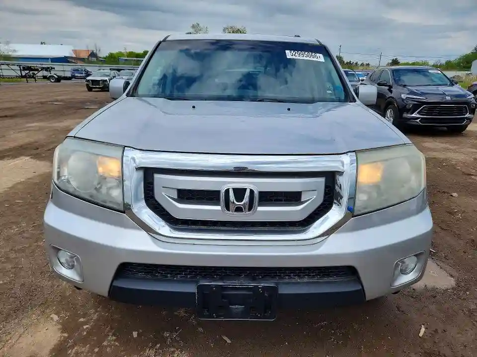 5FNYF4H59BB021135 2011 HONDA PILOT-4