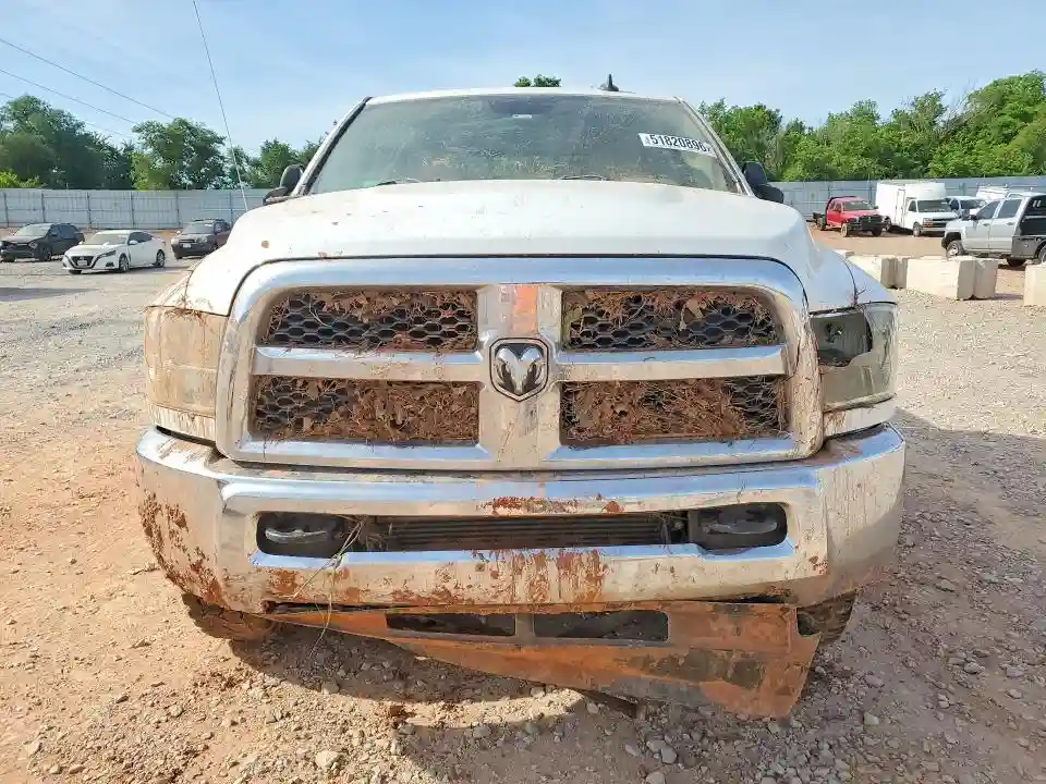 3C63R3HLXEG154101 2014 RAM 3500-4